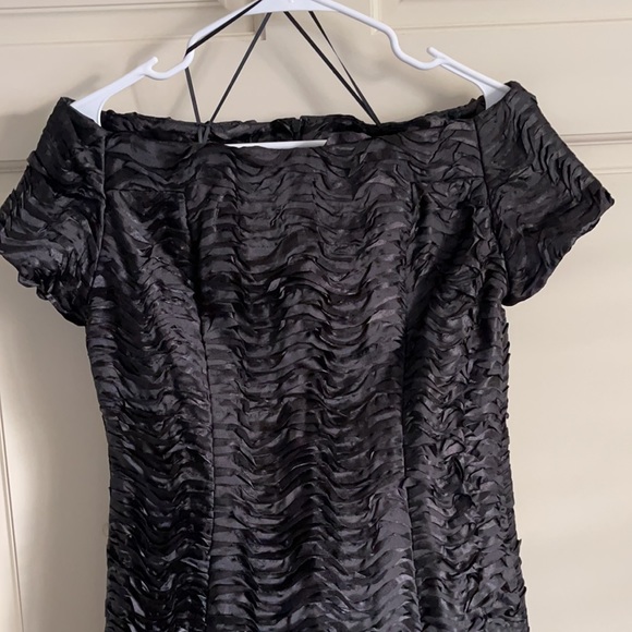 B Michael America Red collection size 4 NWT EVENING GOWN - Picture 2 of 5